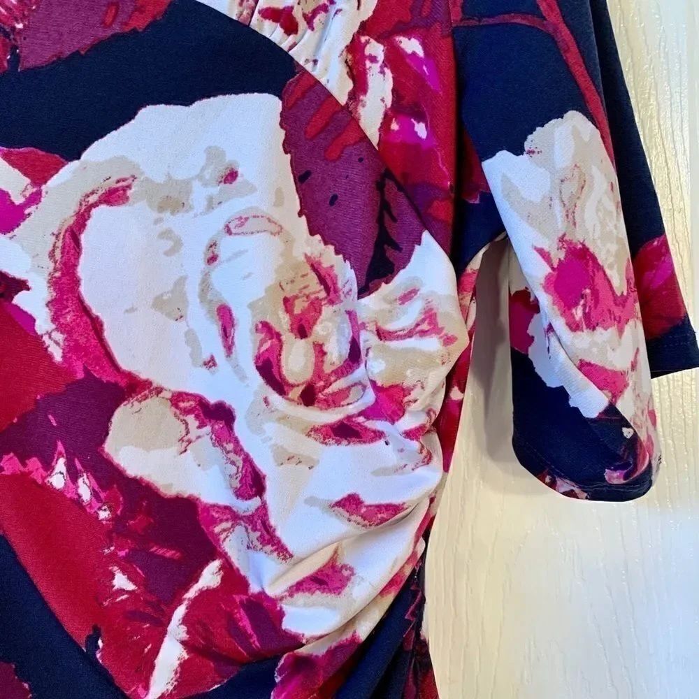 FLIRTY LOW MAINTENANCE NAVY FLORAL DRESS XL - Picture 6 of 7